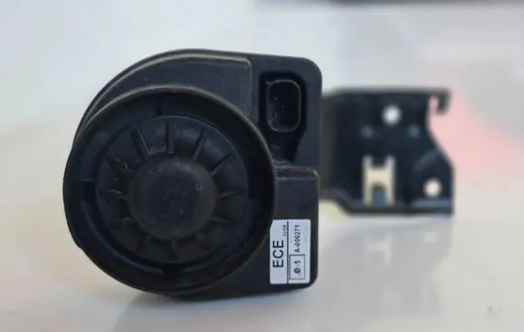 BMW 3 E46 Alarm system siren 838315214 A000271