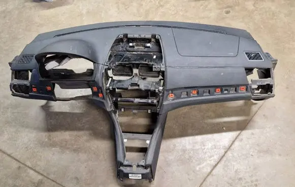 BMW X3 E83 Dashboard 7055976