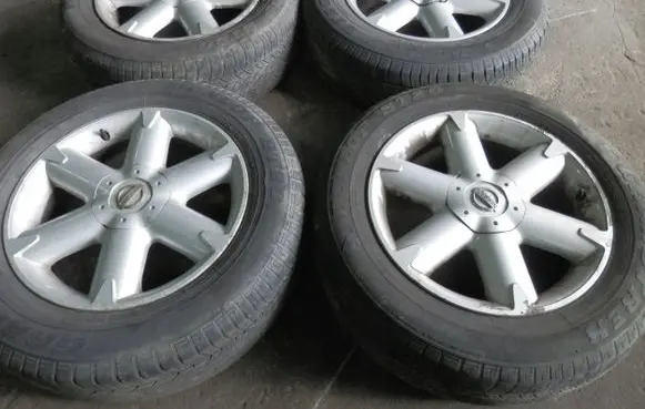 Nissan Murano Z50 R18 alloy rim 