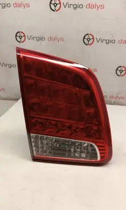 KIA Sorento Tailgate rear/tail lights 924052P12 R1DS1D02D0T
