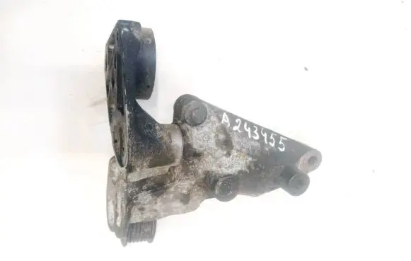 Ford Mondeo Mk III Engine mounting bracket xs7e10039ba c65-za