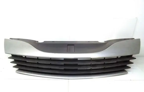 Renault Laguna II Front grill 8200012581