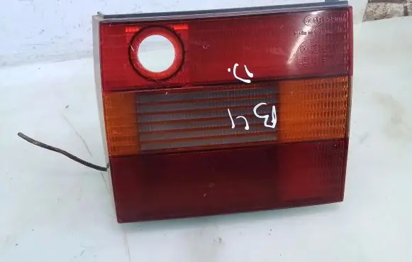 Volkswagen PASSAT B4 Tailgate rear/tail lights