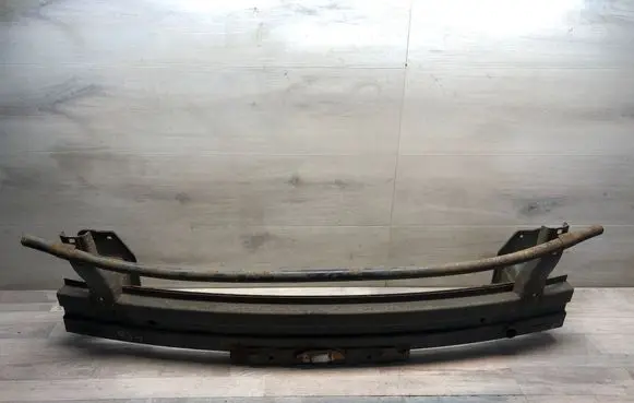 Hyundai i40 Front bumper cross member