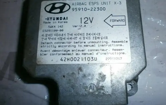 Hyundai Accent Airbag control unit/module 9591022300 5WK4142