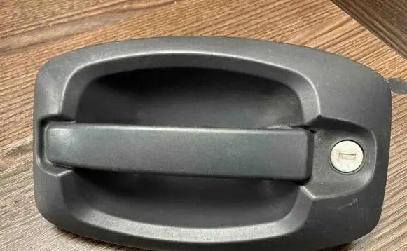 Engine bonnet/hood lock/catch