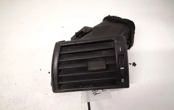 BMW 3 E46 Dash center air vent grill 64228361897 6422-8361897