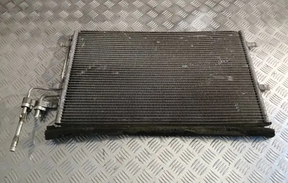 Ford Focus A/C cooling radiator (condenser)