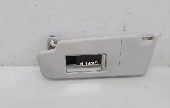 Volkswagen Golf VI Sun visor
