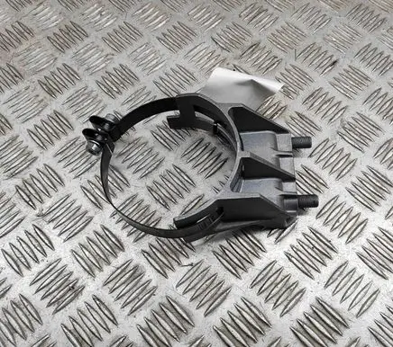 Iveco Daily 6th gen Power steering pump mounting bracket 504090981