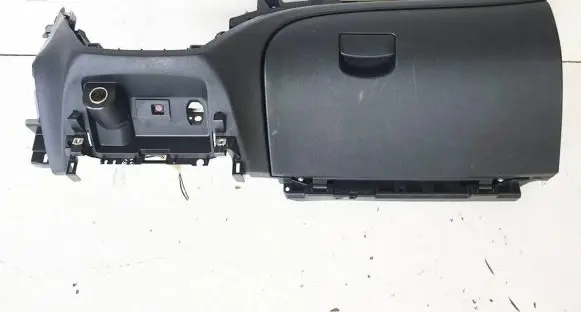 Subaru Impreza III Glove box set 