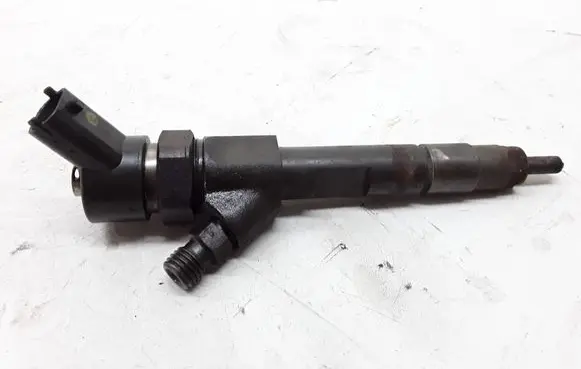 Volvo S40, V40 Fuel injector 0445110021 7700111014