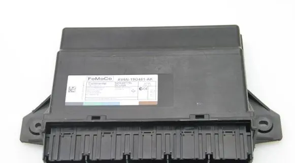 Ford C-MAX II Comfort/convenience module AV6N19G481AK