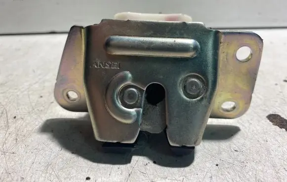 Mitsubishi ASX Tailgate/trunk/boot lock/catch/latch
