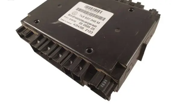 Volkswagen Touareg I Comfort/convenience module 7L6937049M