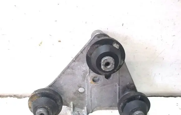 Mercedes-Benz C W204 ABS pump bracket A2044300010