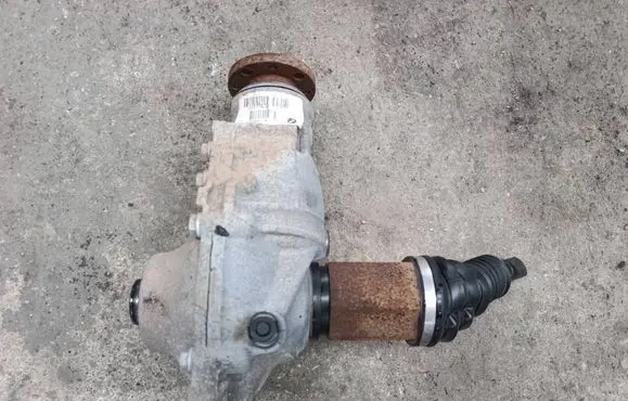 BMW 2 F22 F23 Front differential 7589155