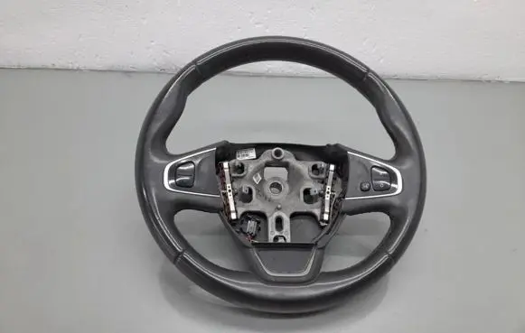 Renault Clio IV Steering wheel 484005241R