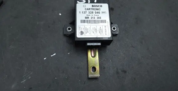 Volvo S80 Other relay 1137328046 MR213385