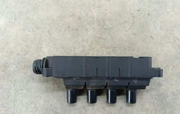 BMW 3 E46 High voltage ignition coil 
