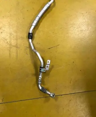 Renault Megane IV Air conditioning (A/C) pipe/hose 924801894R