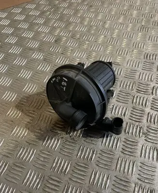 Audi A4 S4 B7 8E 8H Secondary air pump 8E0906613F 72293452 PA6GF30