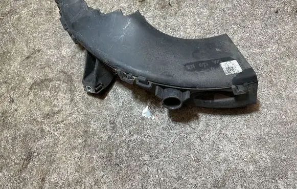 Audi E-tron GT Air intake duct part 9J1615395