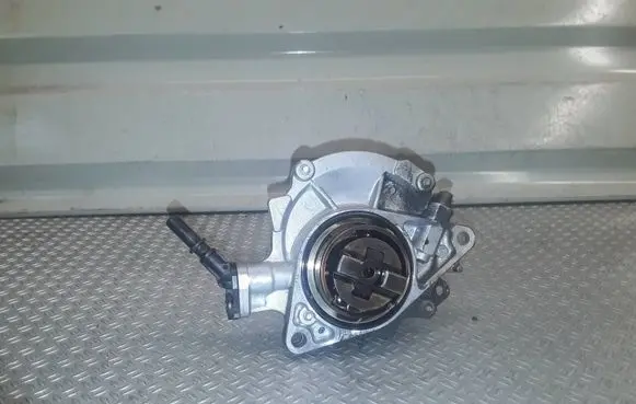 Citroen DS3 Vacuum pump 