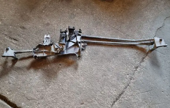 Citroen C8 Front wiper linkage and motor
