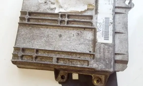 Peugeot 406 Engine control unit/module 9630650880 SL96-1