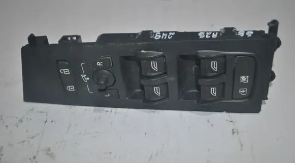 Volvo V70 Electric window control switch 31295115AA