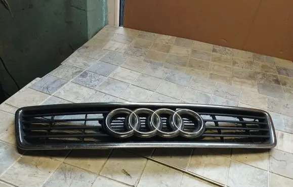Audi A6 S6 C5 4B Front grill 4B0853651A