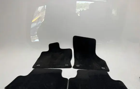 Audi A3 8Y Car floor mat set 8Y1061275