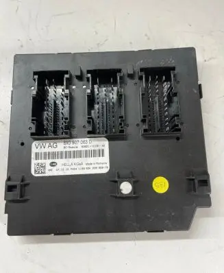 Audi A1 Comfort/convenience module 8X0907063D 5DK00965878