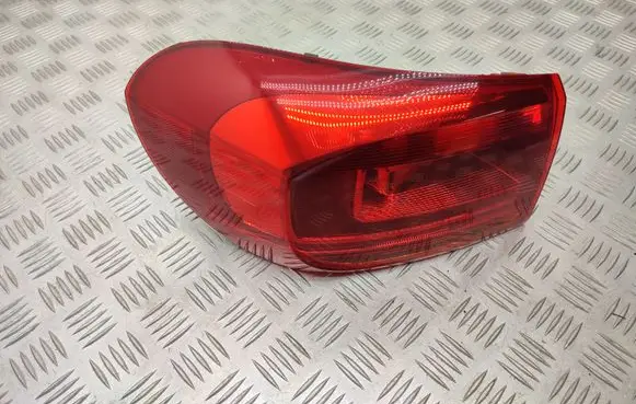 Volkswagen Tiguan Rear/tail lights 5N0945095G