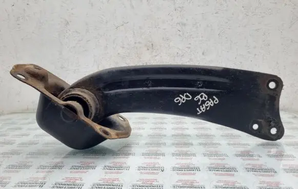 Volkswagen PASSAT B6 Rear upper control arm/wishbone 3C0505226 3C0501476A
