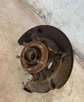Ford C-MAX II Front wheel hub