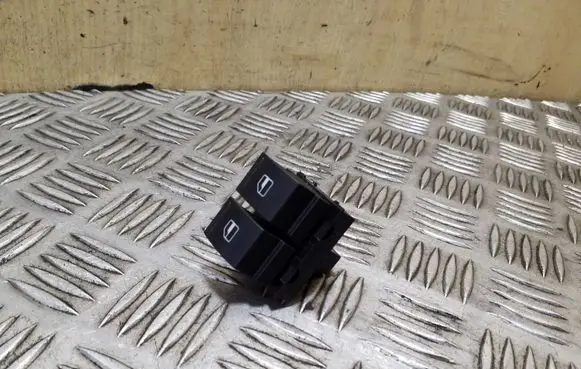 Volkswagen Eos Electric window control switch 1Q0959858A