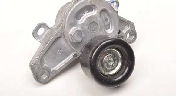 Suzuki SX4 S-Cross Generator/alternator belt tensioner