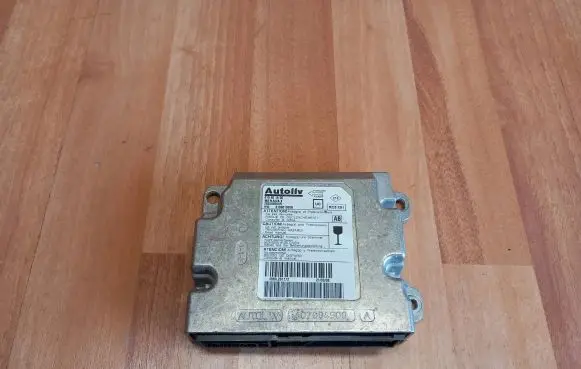 Renault Laguna III Airbag control unit/module 285580054R 610901000B 610901600