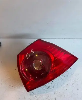 Volkswagen Golf V Rear/tail lights 1K6945096N A01337954 001337954