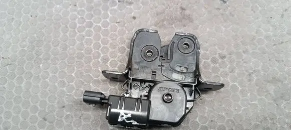 Renault Megane III Tailgate/trunk/boot lock/catch/latch 846307169R 40557160