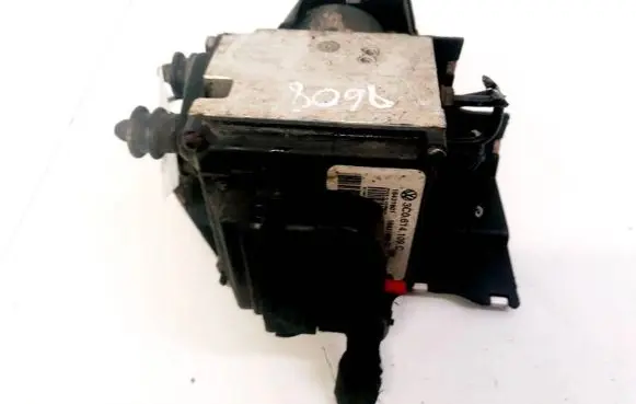 Volkswagen PASSAT B6 ABS Pump 3C0614109C 16431501C