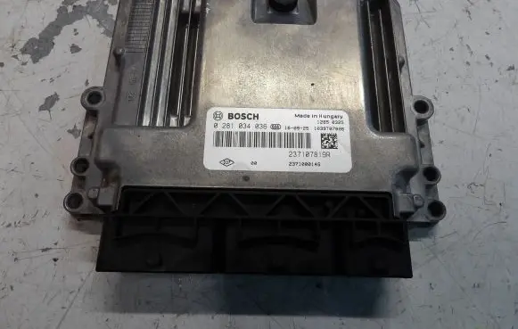 Renault Koleos I Engine control unit/module 237107819R 237100014S 0281034036