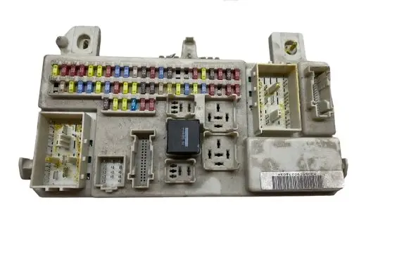 Ford C-MAX I Fuse module 3M5T14A073DG 519027403