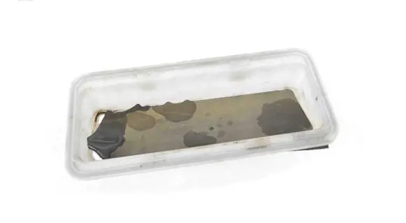 Suzuki Grand Vitara II Quarter panel pressure vent 7733065J00