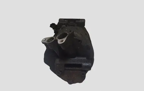 Opel Vivaro Air conditioning (A/C) compressor (pump) Z0008804C 2082866375 8200454172E