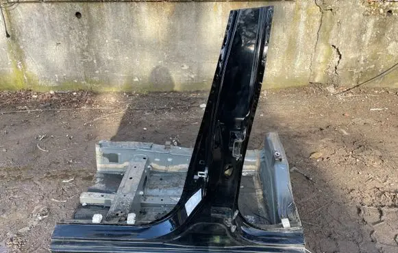 Nissan Micra K14 Pillar (middle) 