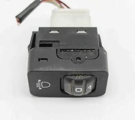 Headlight level height control switch