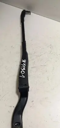 Mercedes-Benz E W211 Front wiper blade arm A2118201144 2118201144